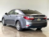 Used 2017 Lexus ES 300h image 5