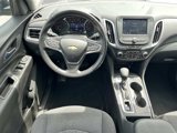 Used 2022 Chevrolet Equinox LT image 2