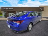 Certified 2022 Hyundai Elantra SE image 5