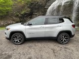 New 2025 Jeep Compass Limited image 2