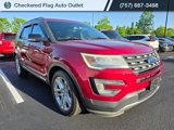Used 2016 Ford Explorer XLT w/ Equipment Group 202A image 3