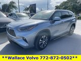 Used 2022 Toyota Highlander XLE image 2