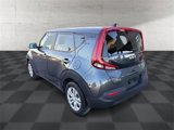 Used 2022 Kia Soul LX image 5