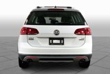 Used 2017 Volkswagen Golf Alltrack S image 4
