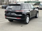 Used 2022 Jeep Grand Cherokee Limited image 5
