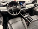 Used 2023 Jeep Compass Limited image 5