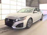 Used 2023 Nissan Altima 2.5 SV image 2