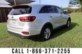 Used 2019 Kia Sorento LX image 2