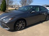 Certified 2022 Lexus ES 350 w/ Premium Package image 4