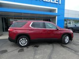Used 2021 Chevrolet Traverse LT image 2