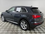 Used 2019 Audi Q5 2.0T Premium Plus w/ Premium Plus Package image 3