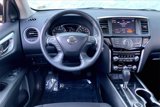 Used 2019 Nissan Pathfinder SV image 4