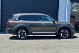 Used 2023 Kia Telluride S image 3