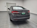 Used 2017 Ford Fusion SE image 6