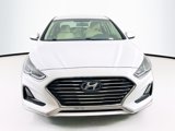 Used 2018 Hyundai Sonata SE image 2
