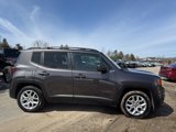 Used 2018 Jeep Renegade Latitude image 6