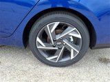 New 2025 Hyundai Elantra SEL image 5