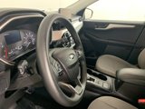 Used 2022 Ford Escape SE image 3