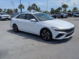 Used 2024 Hyundai Elantra SEL w/ Convenience Package image 3