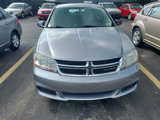Used 2014 Dodge Avenger SE image 2