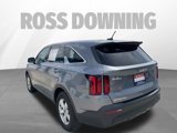Used 2023 Kia Sorento LX image 6