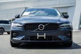 Used 2022 Volvo S60 B5 Momentum w/ Premium Package image 2