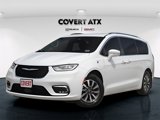 Used 2021 Chrysler Pacifica Touring-L w/ Uconnect Theater Family Group image 2