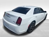 Used 2018 Chrysler 300 S image 4