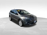 Used 2017 Ford Escape SE image 3