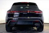 Certified 2024 Porsche Macan image 5