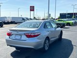 Used 2017 Toyota Camry SE image 3