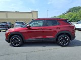 Used 2022 Chevrolet TrailBlazer LT w/ Convenience Package image 2