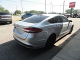 Used 2017 Ford Fusion SE image 3