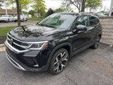 Used 2022 Volkswagen Taos SEL w/ Panoramic Sunroof Package image 3