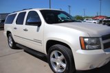 Used 2014 Chevrolet Suburban LTZ image 2