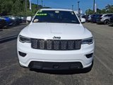 Used 2020 Jeep Grand Cherokee Altitude image 2