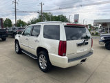 Used 2007 Cadillac Escalade AWD w/ Climate Package image 3
