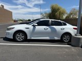 Used 2017 Kia Optima LX image 4