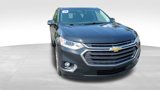 Used 2019 Chevrolet Traverse LT image 3