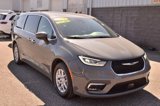 Used 2023 Chrysler Pacifica Touring-L image 2