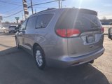 Used 2019 Chrysler Pacifica LX image 3