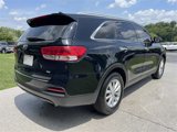 Used 2018 Kia Sorento LX image 4