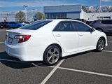 Used 2014 Toyota Camry L image 6