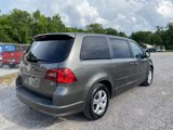 Used 2010 Volkswagen Routan SE image 5