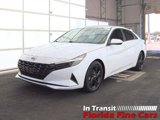 Used 2021 Hyundai Elantra SEL image 2
