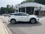 Used 2020 Nissan Murano SL image 2