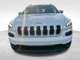 Used 2016 Jeep Cherokee Latitude image 2