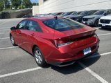 Used 2021 Hyundai Elantra SE image 5