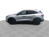 Used 2020 Ford Escape SE image 5