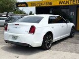 Used 2015 Chrysler 300 S image 5